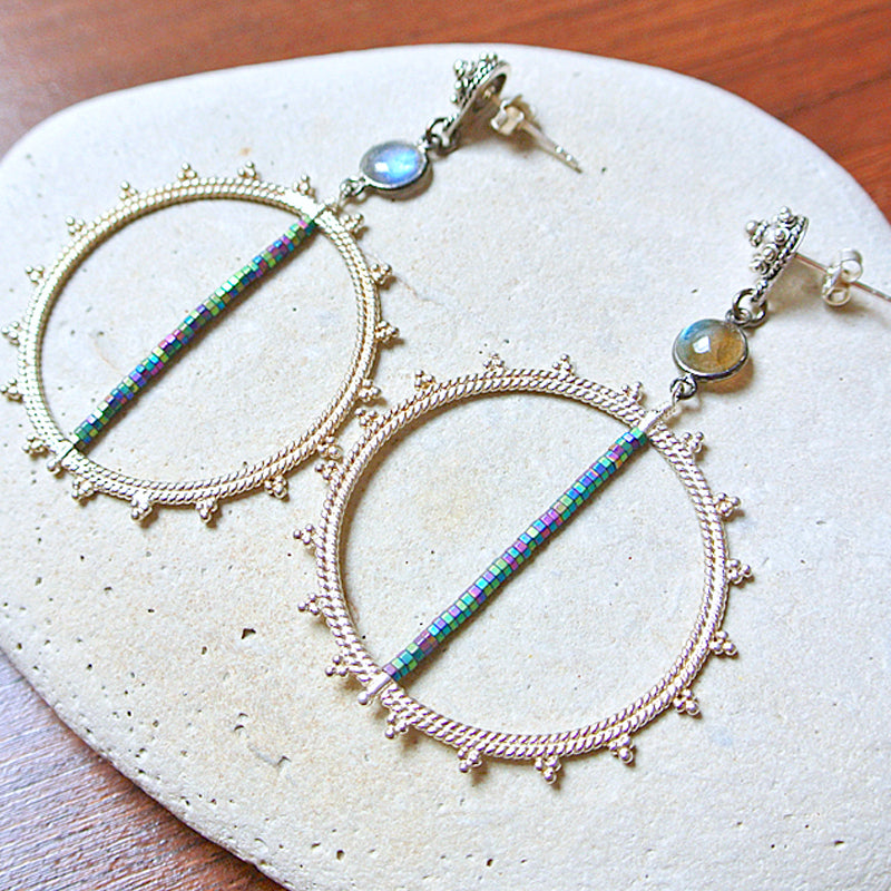 Soleil Hoops